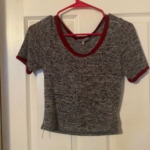 Cute gray top with red neckline!